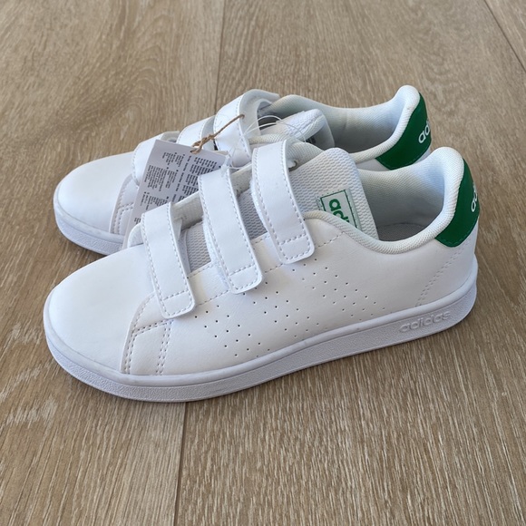 Adidas white 3 Velcro strap sneakers, NWT, size 1.5 - Picture 4 of 9